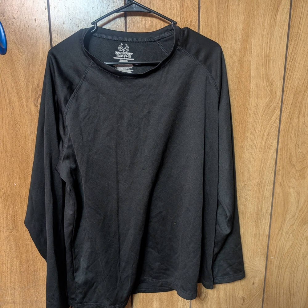 Realtree Black Long Sleeve Tee Versatile Casual Wear